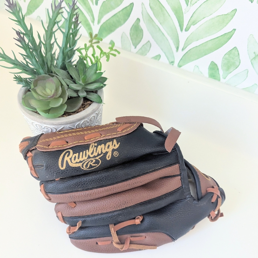 Rawlings Baseball Glove 9.5" Two Tone Leather Kids